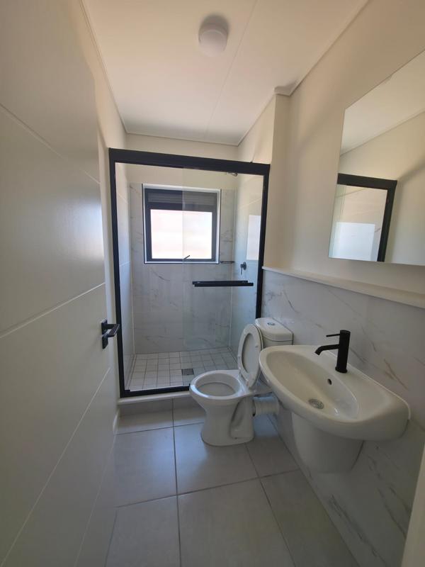 To Let 2 Bedroom Property for Rent in Kuils River South Western Cape
